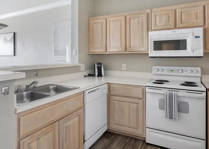 Landing Modern With Amazing Amenities Apartment *