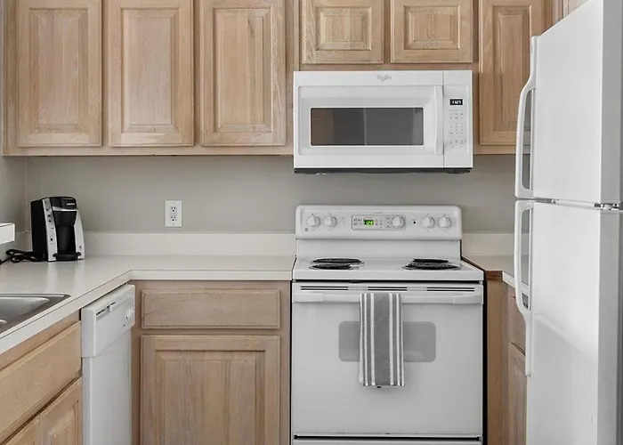 Landing Modern With Amazing Amenities Apartment Tulsa